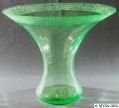 1920s-0094_7in_x_8qtr_sweet_pea_vase_e714_emerald.jpg